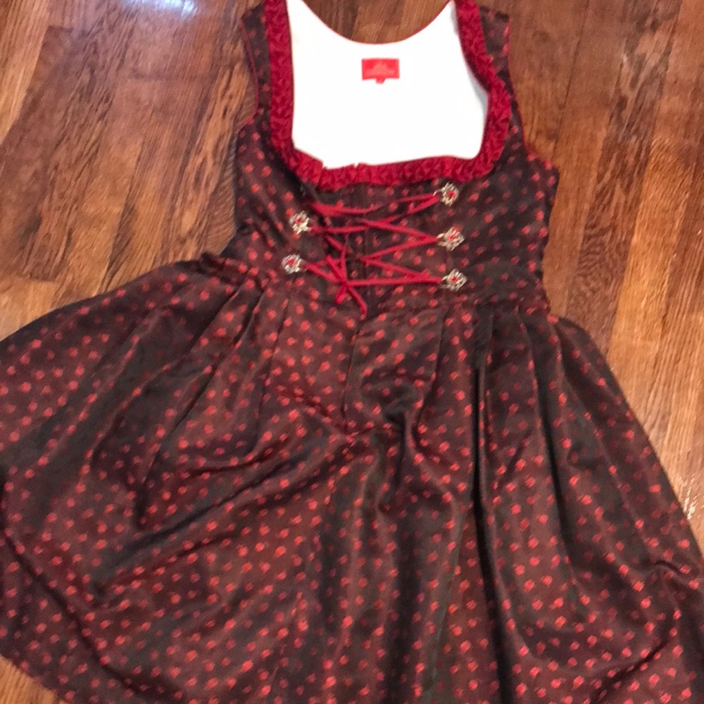 Red and Black Scoop Neck Sleeveless Sundress